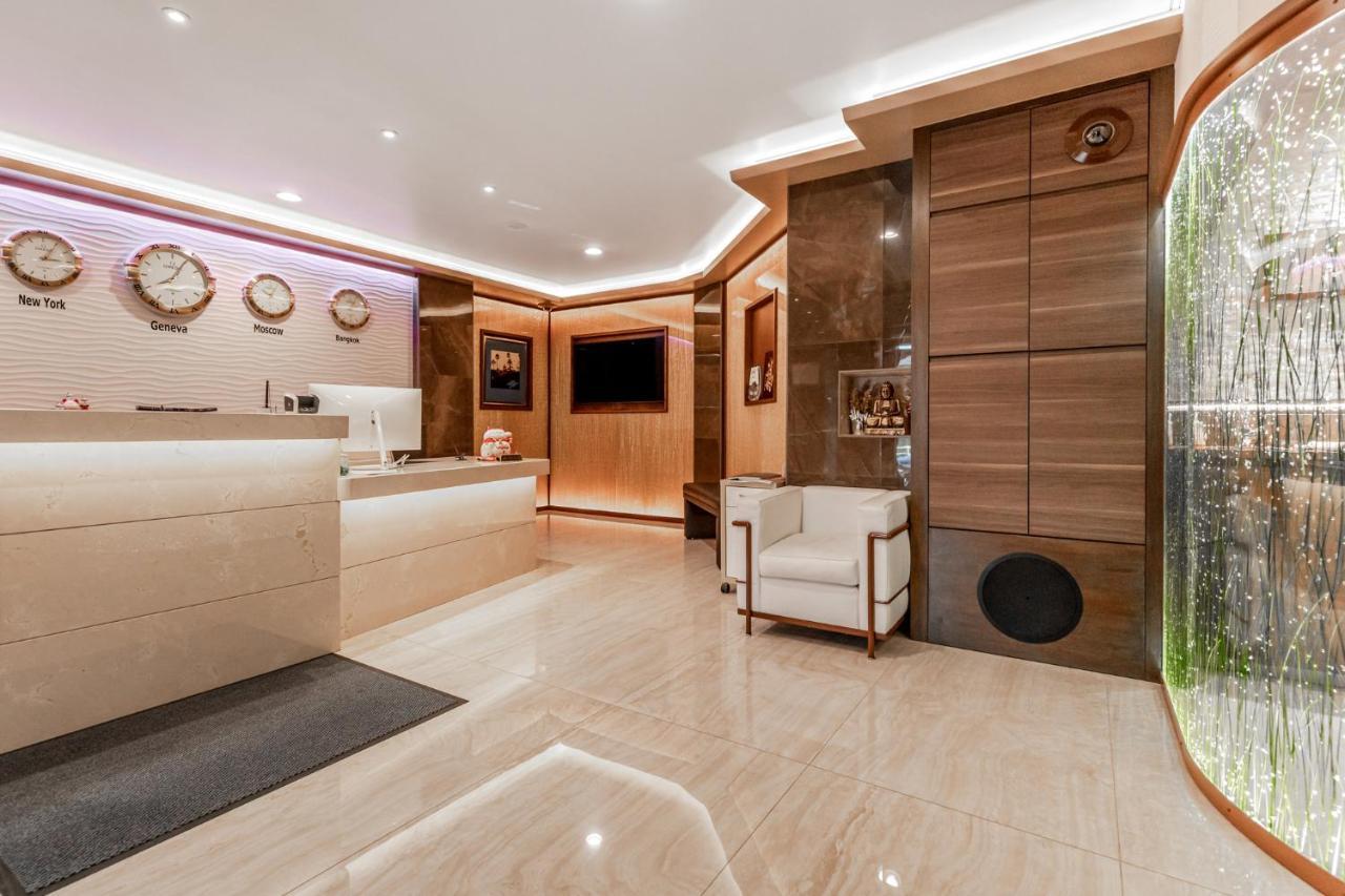 Beausite Hotel Крисие Екстериор снимка