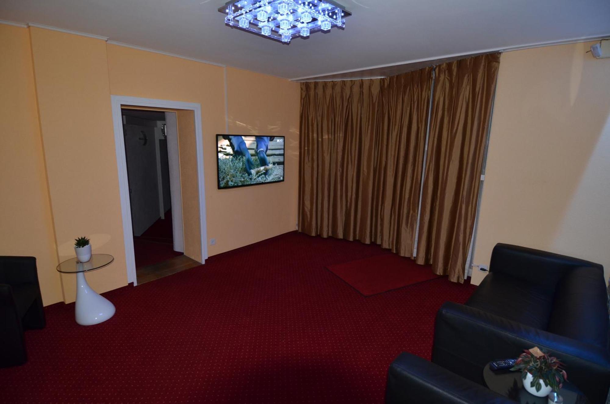 Beausite Hotel Крисие Екстериор снимка