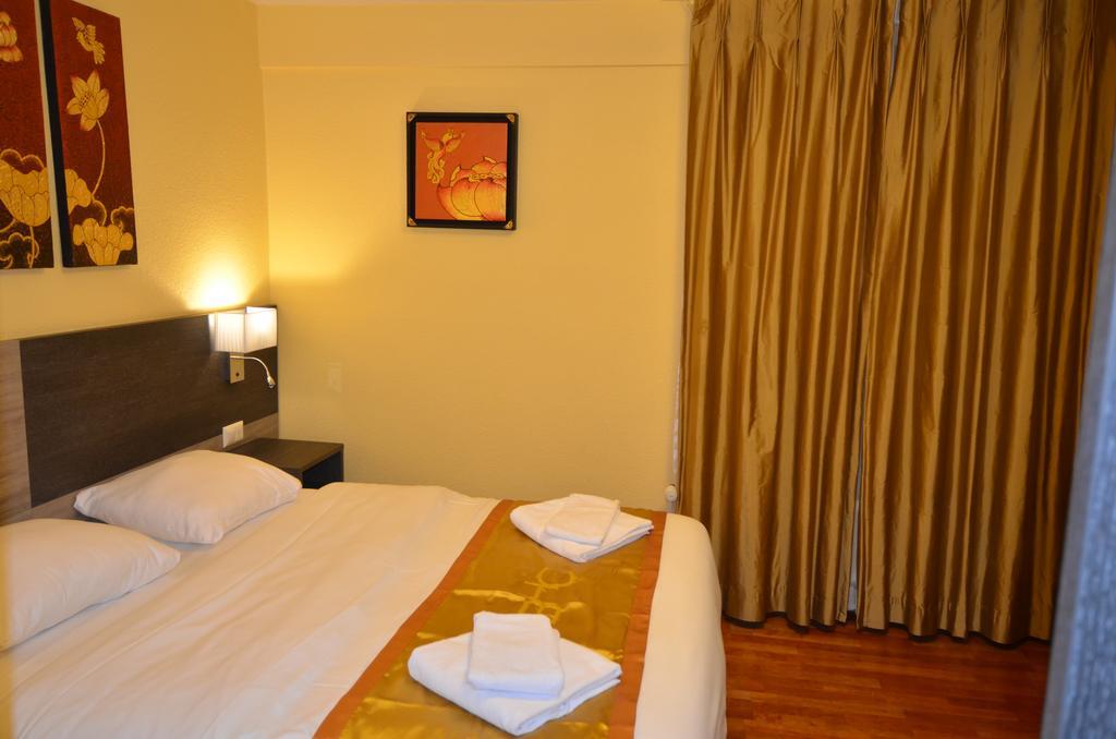 Beausite Hotel Крисие Екстериор снимка